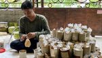 Pedagang Kue Keranjang di Surabaya Banjir Pesanan Jelang Imlek