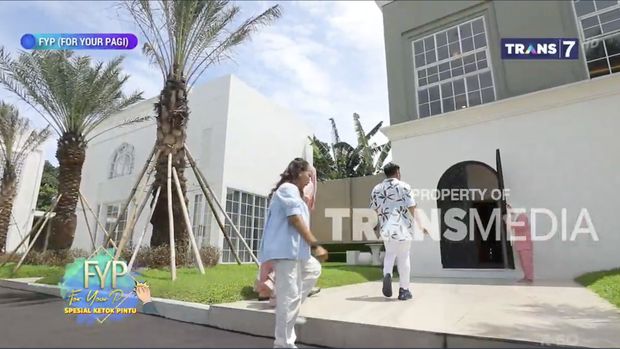 bangunan-bangunan di rumah Ustaz Solmed