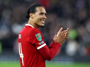 Van Dijk Senang Antarkan Liverpool ke Wembley Lagi