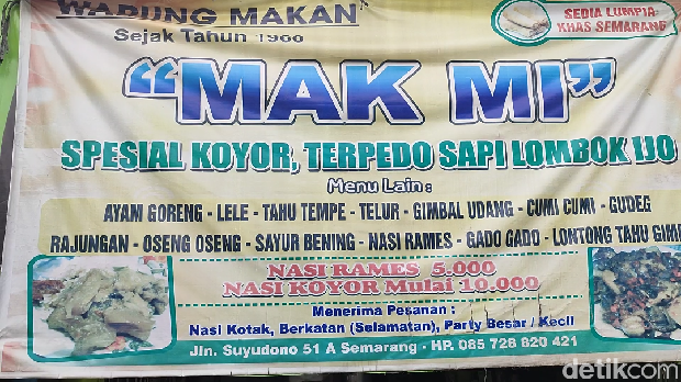 Warung Mak Mi di Semarang menyajikan masakan torpedo sapi, Jumat (26/1/2024).