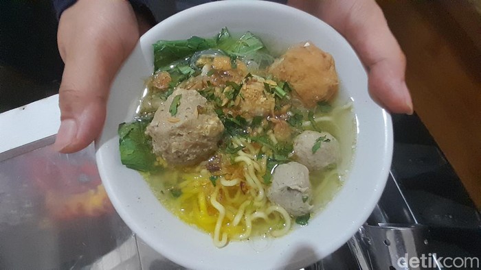 Bakso prasmanan di Sumedang.