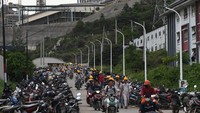 Sisa dari TKA tersebut didominasi oleh pekerja Indonesia. 