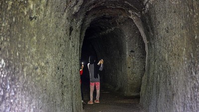 Berkunjung ke Wisata Goa Peninggalan Jepang di Bandung