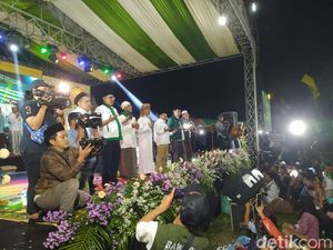 Cak Imin Hadiri Sholawat Kebangsaan di Bandongan Magelang