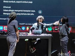 Canggih Banget, Eka Gustiwana Renovasi Musik Pakai AI