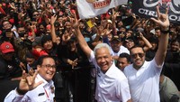 Dalam kampanye tersebut, Ganjar mengatakan pasangan Ganjar-Mahfud akan mengedepankan integritas karena jabatan itu tidak untuk selama-lamanya namun ada batasnya. 