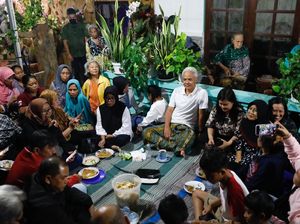 Bermalam di Rumah Warga Keturunan Tionghoa, Ganjar Dipuji Merakyat