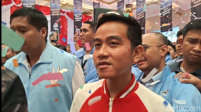 Gibran Rakabuming Raka menghadiri acara Suara Muda Indonesia di JCC Senayan, Jakarta. (Tiara/detikcom).