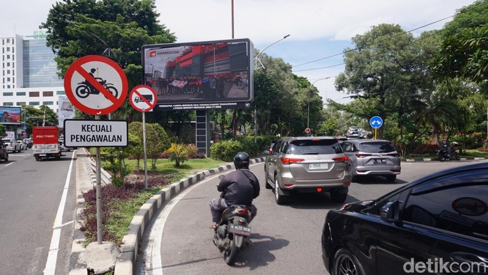 Jembatan Mayangkara