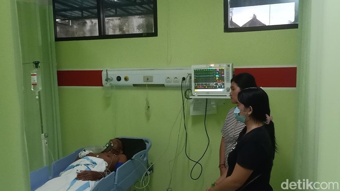 Kondisi salah seorang korban tersambar petir di Jembrana, Bali.