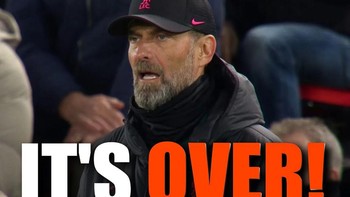 Saya dapat memahami, banyak orang terkejut saat pertama kali mendengar hal ini, pesan Klopp dalam video untuk para penggemar. Selama bertahun-tahun, rasa hormat dan cinta telah tumbuh. Setidaknya saya berutang kepada kalian semua... dan itulah kebenarannya. Foto: Twitter