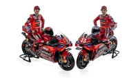 Tim pabrikan Ducati telah mengenalan livery baru untuk kompetisi MotoGP dan World Superbike (WSBK) musim depan. Sementara seragam dan motor yang para pebalap pakai masih didominasi warna merah-hitam seperti tahun lalu. Foto: Doc. Ducati.
