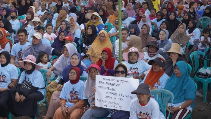 Nelayan Tawang Laut Kendal Deklarasikan Dukungan untuk Prabowo-Gibran