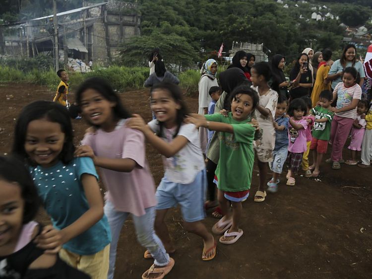 Pemulihan Trauma untuk Anak-anak Korban Tanah Longsor di Sukabumi