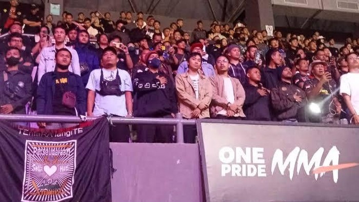 Penonton One Pride MMA
