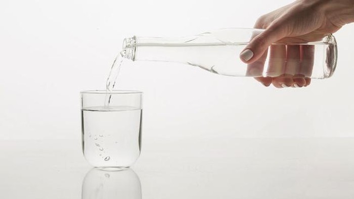 Pesan Air Mineral di Hotel Mewah Bandung, Wanita Ini Kaget Lihat Harganya