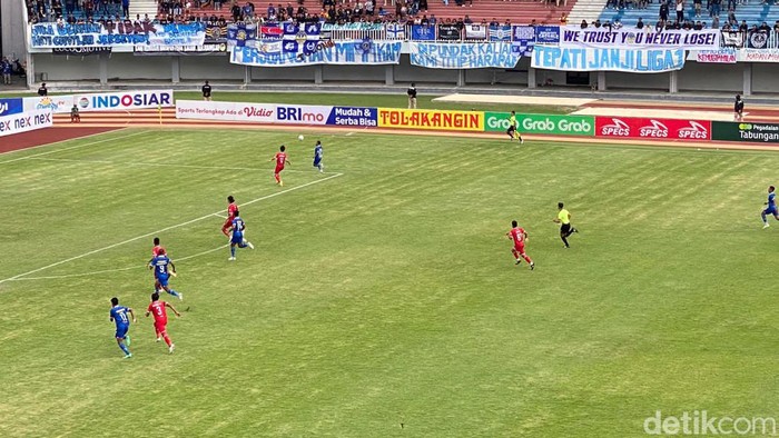 PSIM vs Semen Padang.
