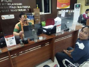 Tolak Beri Rp 5 Ribu, Sopir Angkot Dikeroyok Preman di Monpera Palembang