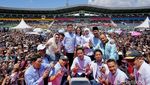 Momen Gibran Sapa Buruh Jatim di Sidoarjo