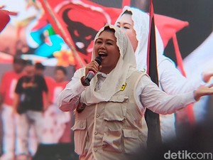 Yenny: Dalam Demokrasi Anak Presiden Sama Kedudukannya di Mata Hukum