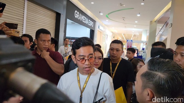 Gibran Rakabuming di Solo Paragon Mall (Adrial/detikcom)