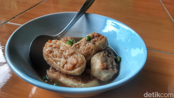 Jajanan Gohyong di Bandung