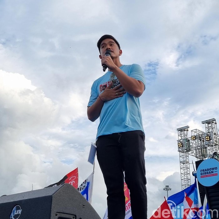 Ketum Partai Solidaritas Indonesia (PSI) Kaesang Pangarep menghadiri kampanye akbar Prabowo-Gibran di Semarang, Jawa Tengah (M Sholihin/detikcom)