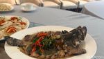 Lobster hingga Kerang Autentik China Jadi Sajian Spesial di Resto Hotel Ini
