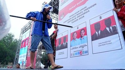 Melihat Lagi Momen Kaesang Kampanye di Tengah Hujan