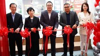 Direktur Utama TOOL Ronald Hartono Tan menyampaikan tren pertumbuhan pariwisata di Indonesia berjalan positif dimana hal tersebut mendorong permintaan Airwheel pada tahun 2023. Diharapkan pada tahun 2024 hal positif terus berlanjut agar penjualan Airwheel dapat mengalami peningkatan.