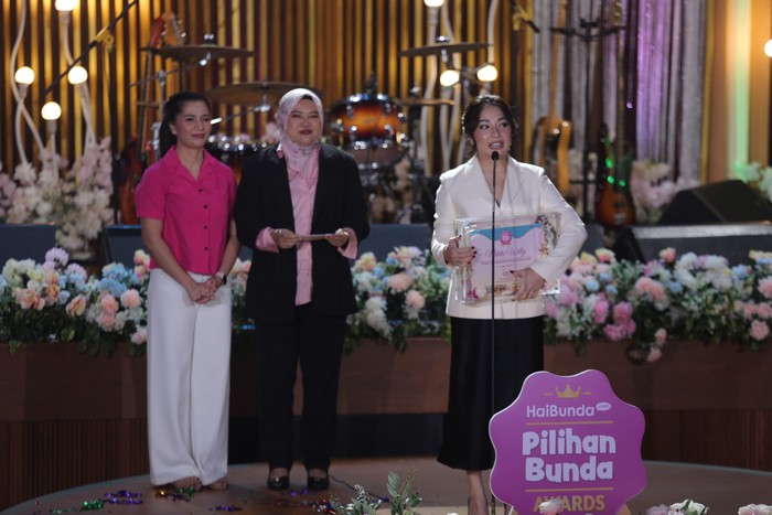 Nikita Willy dalam acara Pilihan Bunda Awards 2023