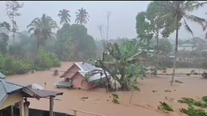 Penampakan Banjir di Lahat Sumsel