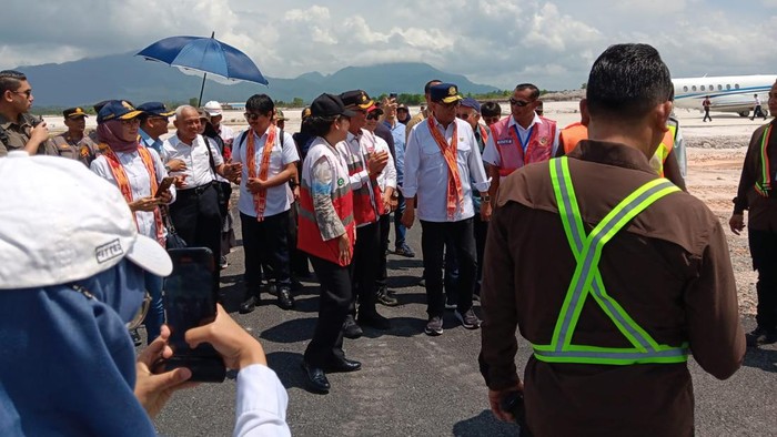 Proyek Bandara Singkawang yang Sebagian Dananya Sumbangan dari Aguan-Prajogo Pangesto Proyek Bandara Singkawang yang Sebagian Dananya Sumbangan dari Aguan-Prajogo Pangesto