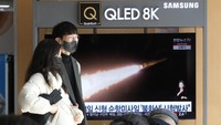 Kepala Staf Gabungan mengatakan peluncuran rudal tersebut sedang dianalisis oleh otoritas intelijen Korea Selatan dan AS. Ia menambahkan, pihaknya memantau aktivitas dan pergerakan terkait Korut. Berbeda dengan uji coba rudal balistik, pengujian rudal jelajah tidak dilarang berdasarkan sanksi PBB terhadap Pyongyang saat ini.