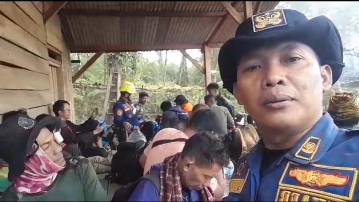 13 orang hilang di Gunung Gede Pangrango berhasil ditemukan.