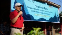 PT Kalbe Farma Tbk (Kalbe) berkolaborasi dengan Pemerintah Kabupaten Wonogiri, Jawa Tengah melakukan penanaman pohon di wilayah Desa Boto, Wonogiri, Jawa Tengah, Sabtu (27/1/2024). Wakil Bupati Wonogiri Setyo Sukarno mengatakan bahwa penanaman pohon yang dilakukan juga dapat meningkatkan manfaat tidak hanya penghijauan, namun juga manfaat ekonomi masyarakat.