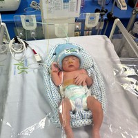 Sebelumnya Marshel dan Cesen diketahui sudah dikaruniai anak pertama yang juga berjenis kelamin laki-laki pada Maret 2023. Unggahan Marshel itu pun langsung banjir ucapan selamat dari para netizen. Foto: Instagram/@marshel_widianto