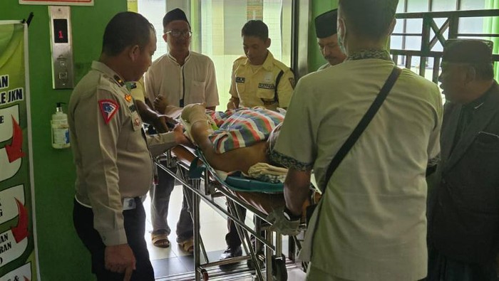 Gus Aab kecelakaan di Tol Ngawi
