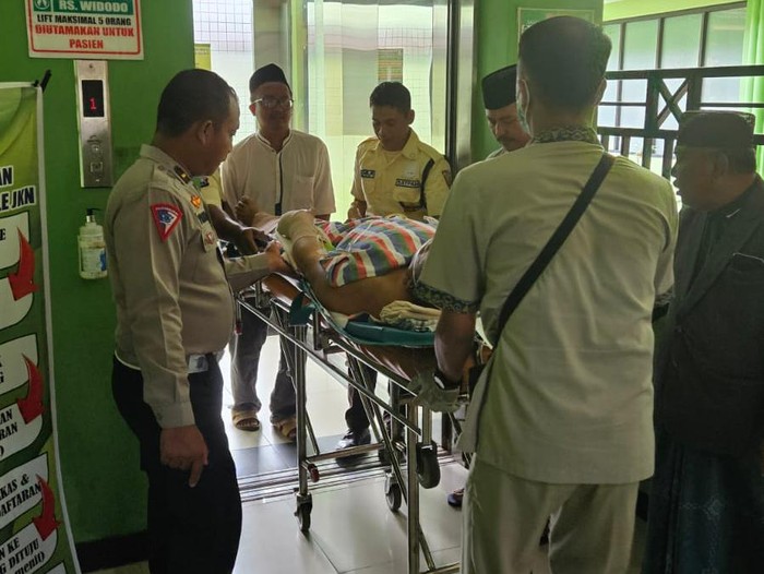 Gus Aab kecelakaan di Tol Ngawi