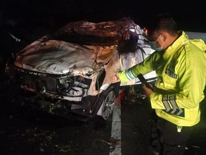 Rombongan Gus Aab Kecelakaan di Tol Ngawi, 1 Orang Tewas
