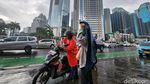 Hujan Sejak Pagi, Kebayoran Lama dan Sudirman Macet