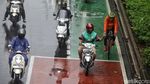 Hujan Sejak Pagi, Kebayoran Lama dan Sudirman Macet