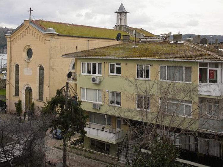 Ini Gereja yang Diserang Dua Pria Bertopeng di Turki