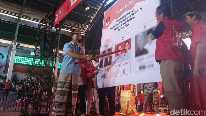 Kaesang Pangarep kampanye di Toraja Utara.