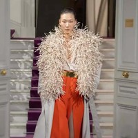 Inilah koleksi Valentino Spring 2024 Couture setelah dua tahun terakhir tidak mengadakan pertunjukan karena Covid-19. Foto: Dok. Valentino.