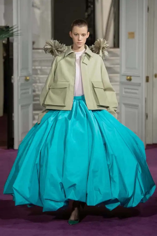 Inilah koleksi Valentino Spring 2024 Couture setelah dua tahun terakhir tidak mengadakan pertunjukan karena Covid-19. Foto: Dok. Valentino.