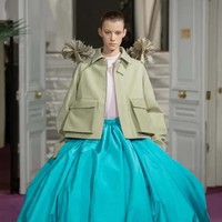 Inilah koleksi Valentino Spring 2024 Couture setelah dua tahun terakhir tidak mengadakan pertunjukan karena Covid-19. Foto: Dok. Valentino.