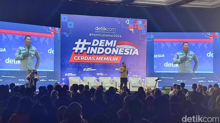 Komika Ghamayel Bharaduta di #DemiIndonesia Cerdas Memilih Balikpapan.