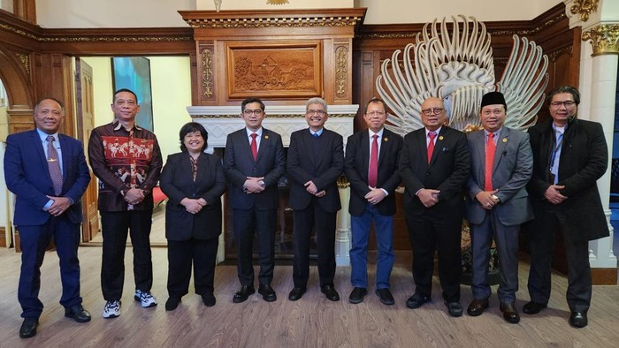 Kompolnas melakukan kunjungan ke Den Haag, Belanda untuk memastikan pengamanan Pemilu 2024 bagi WNI di sana berjalan lancar (dok. Ist)