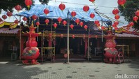 Segala persiapan sudah dilakukan oleh pengelola di Klenteng Eng An Kiong yang berusia hampir 198 tahun.
